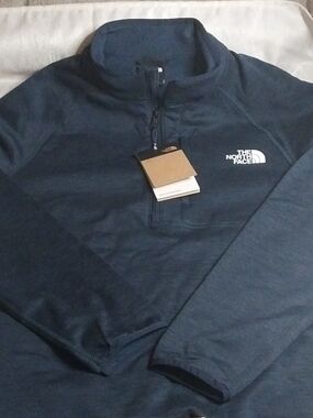 The North Face Dark Navy Zip-Up Pullover with White Logo Mens M